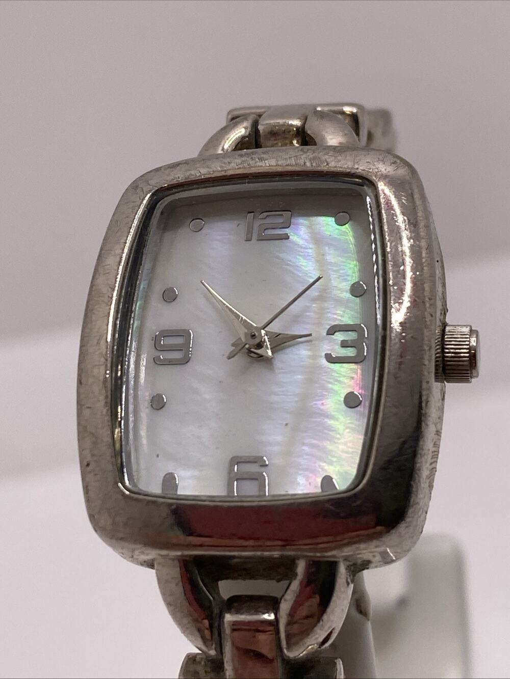 Womens Silver Tone Cross Christian Cross Vintage Watch New Battery